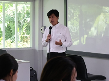 Atmosphere of First-Year Law Students
Meeting with Academic Advisors